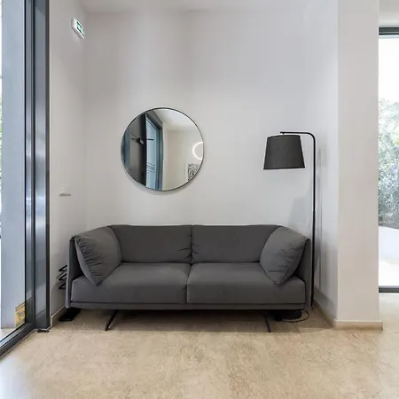 Trikoupi D2 Apartment *
